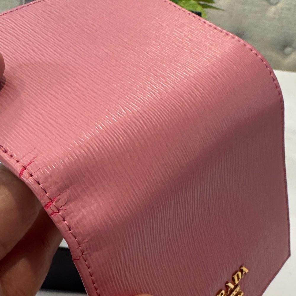 Authentic Prada Rose Leather Wallet - Picture 8 of 16